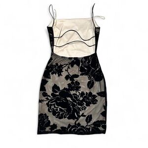 90’s Windsor Open Back Black and Cream Floral Mini Dress